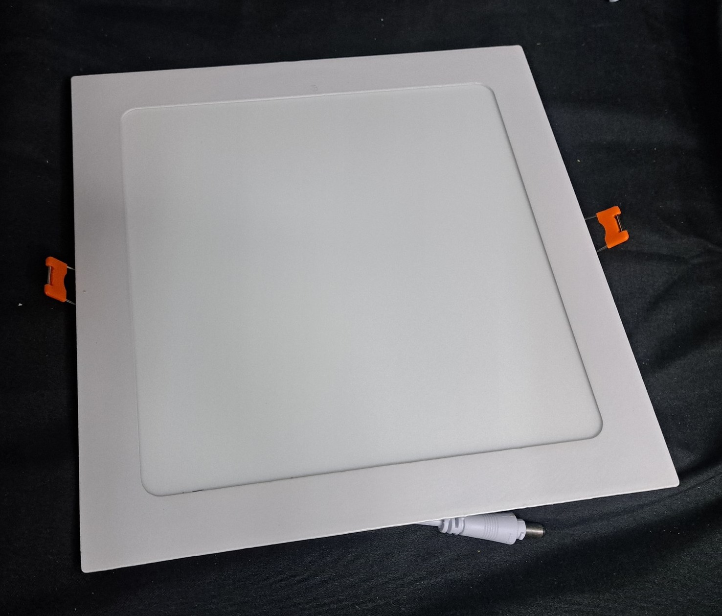Luz Panel LED Embutido (18w 1260Lm)